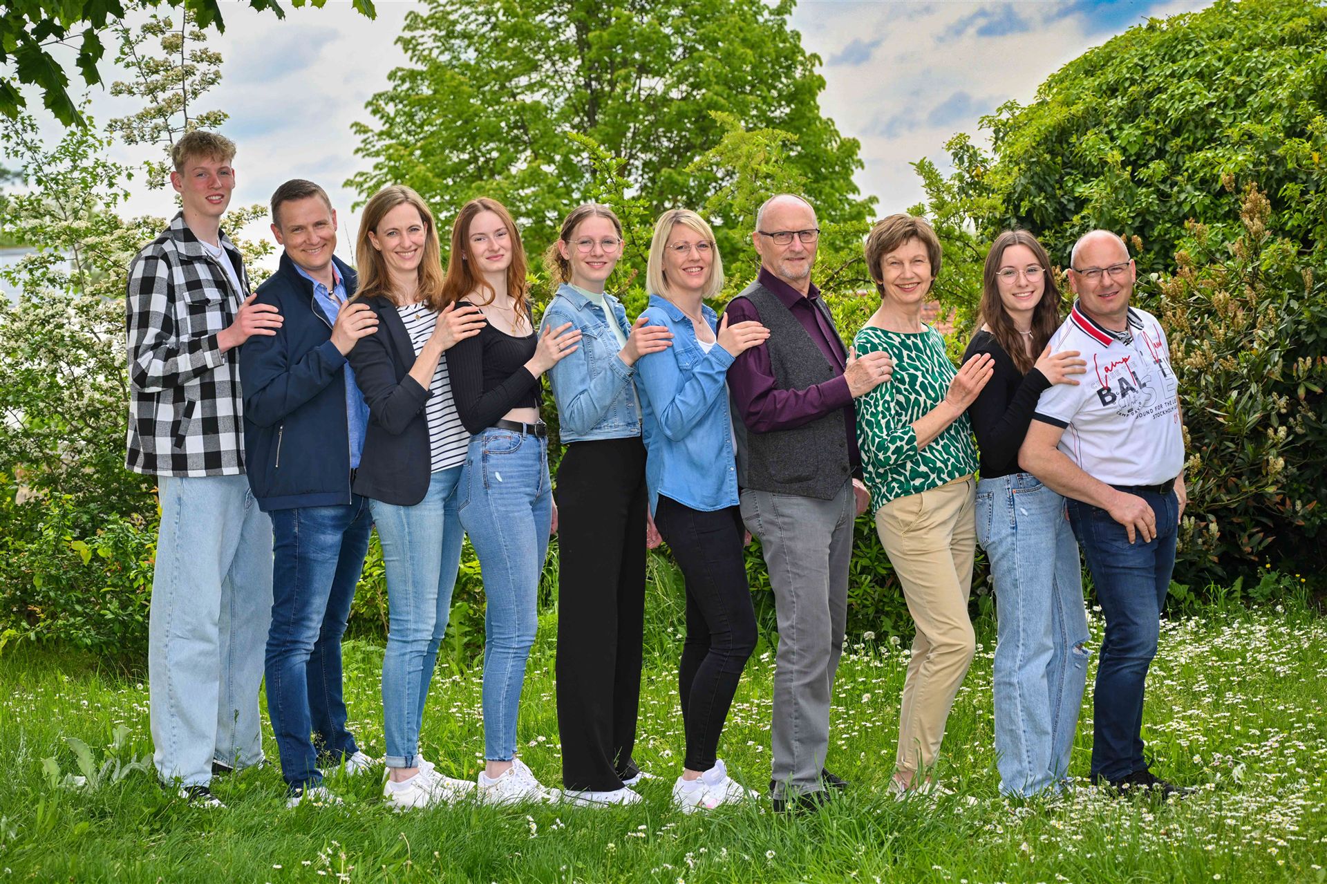Mehrgenerationen-Familienfoto